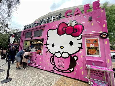 hellokittycafevagas location.